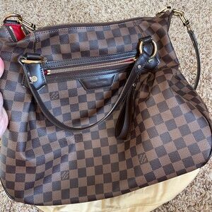 Authentic Louis Vuitton Shoulder Bag